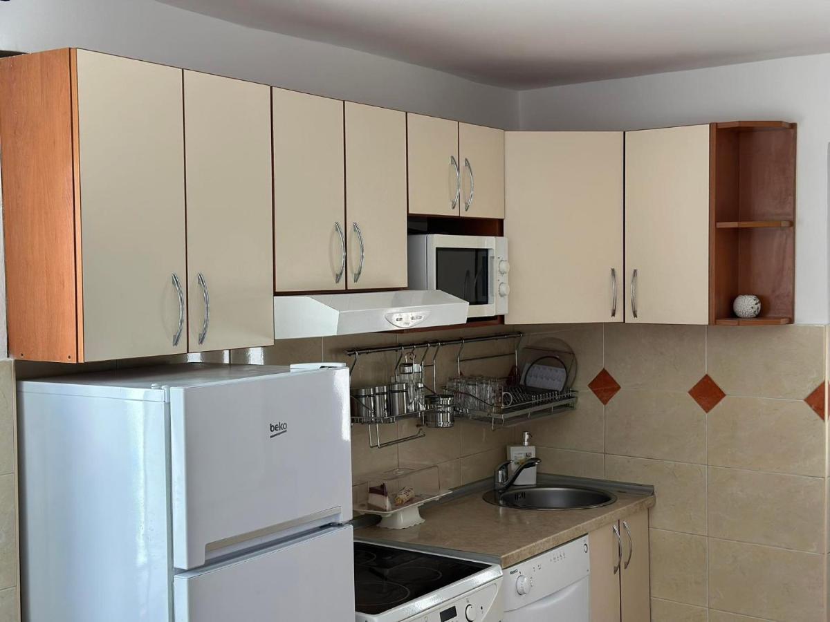 Nikšić Apartmani Emily & Jully מראה חיצוני תמונה
