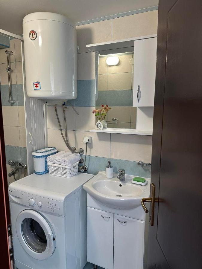 Nikšić Apartmani Emily & Jully מראה חיצוני תמונה